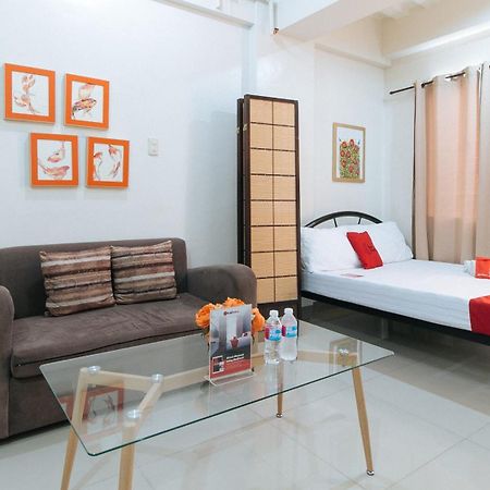 เรดดอร์ซ แอท คาสเซล เรสซิเดนเซส ปารานาเก Hotel Paranaque City ภายนอก รูปภาพ
